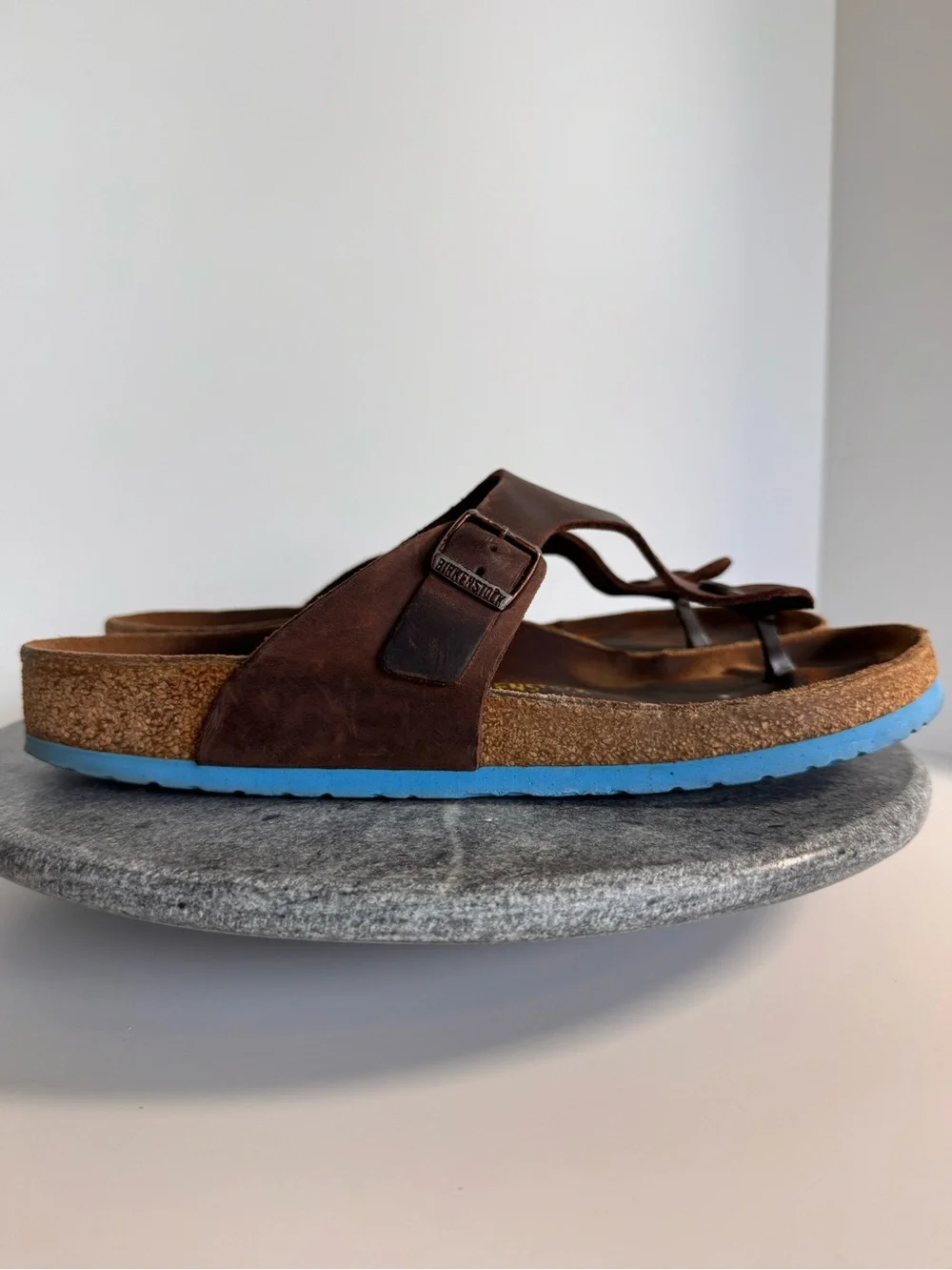 Birkenstocks Gizeh Dark Brown Leather Sandals Blue Soles 45